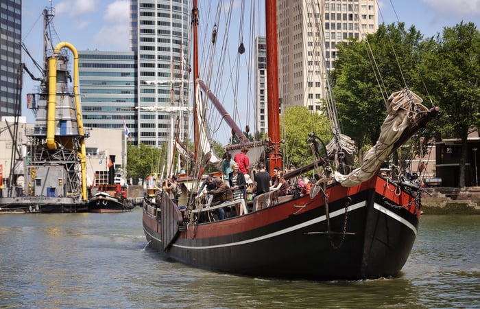 Binnenvaartschip Helena